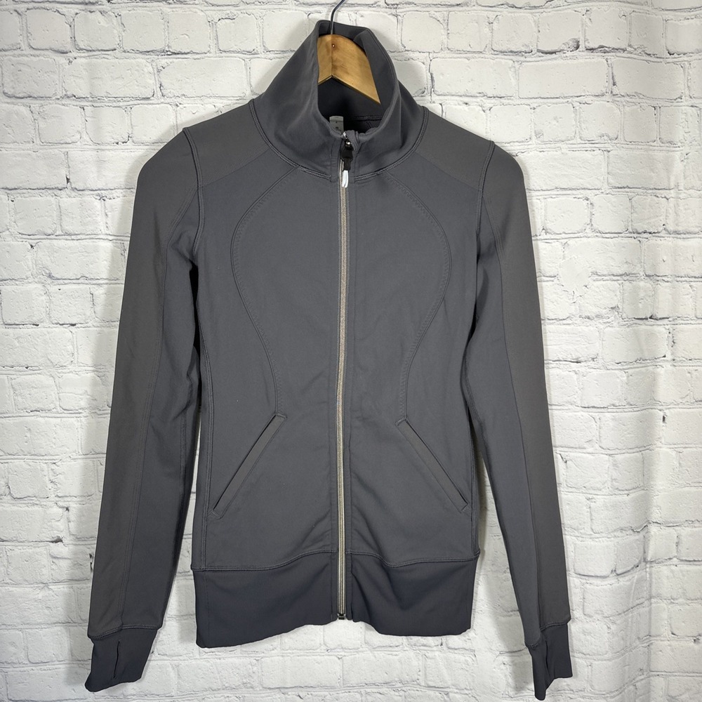 Lululemon Define Jacket 2‎ Gray Full Zip Thumbholes Pockets Women's Athletic Fit